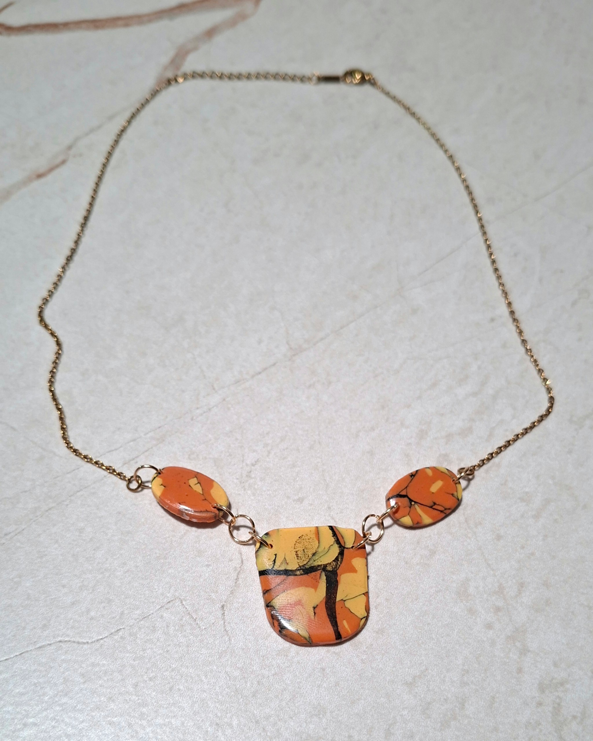 Collar Terra Oval