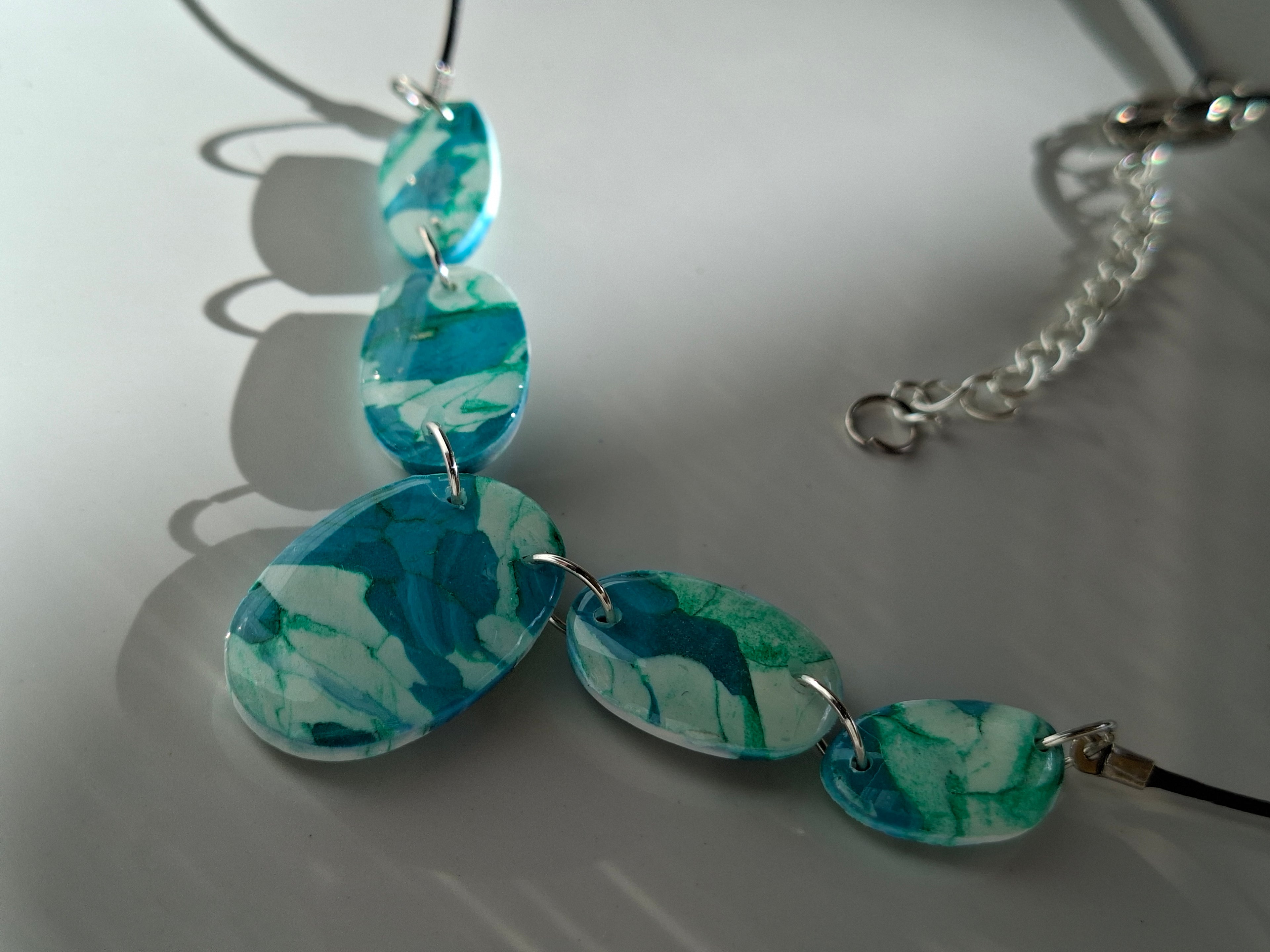 Collar Marmorea
